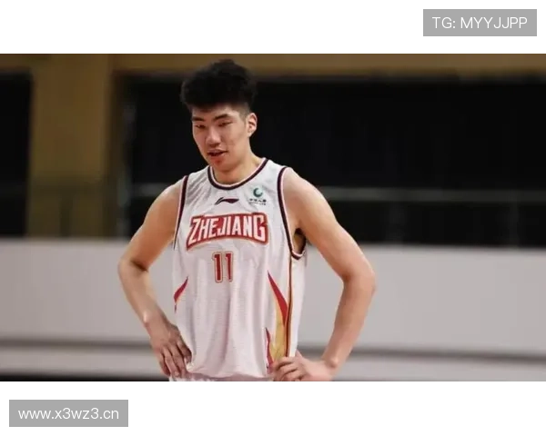 余嘉豪：低谷时坚守，繁华时不扰